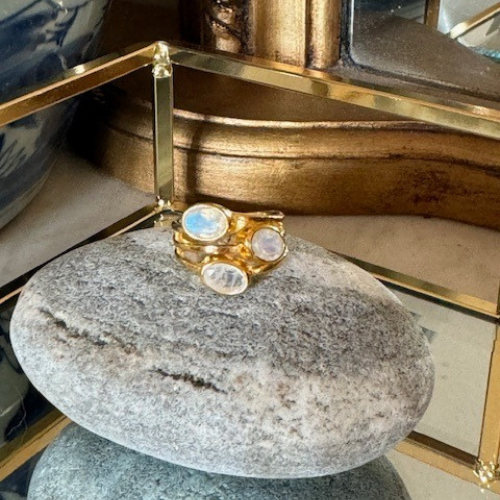 Azure pebble 3 stone ring - gold plated or sterling silver