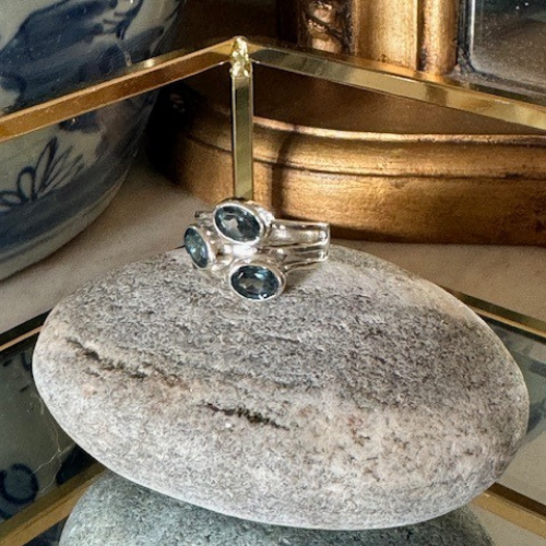Azure pebble 3 stone ring - gold plated or sterling silver