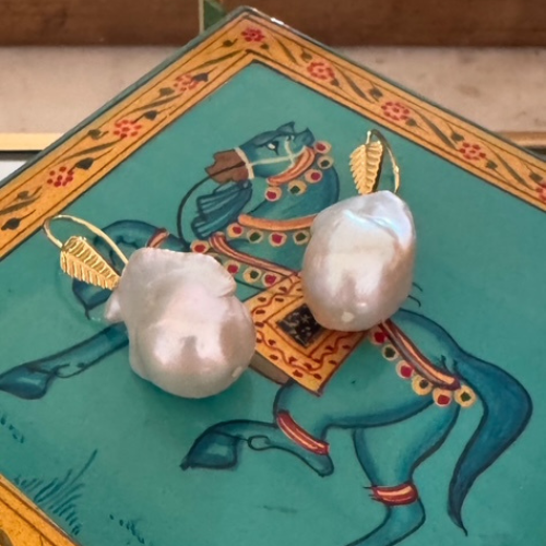 Oyster baroque pearl drop earrings