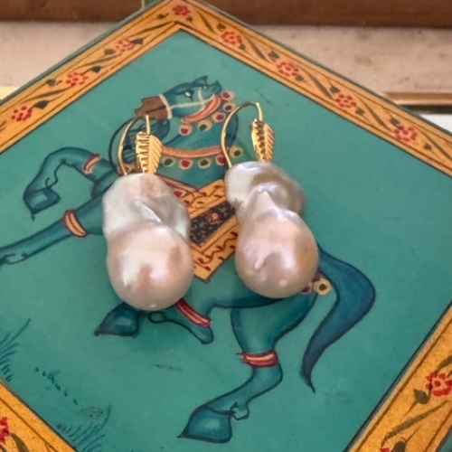 pearl pendant earrings