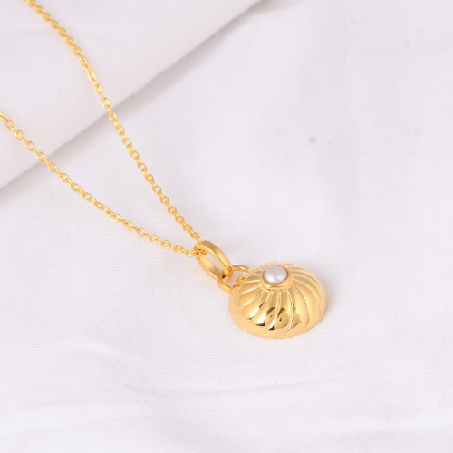 gold plated pearl necklace