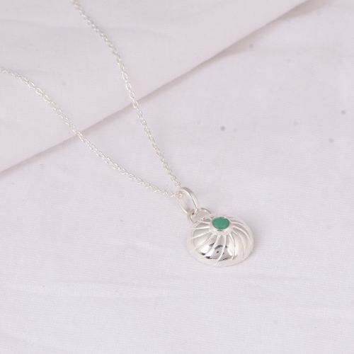 Aelia Round Pendant Necklace