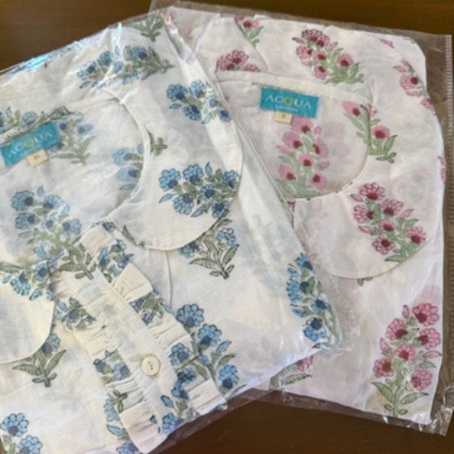 Ladies blouse with frills