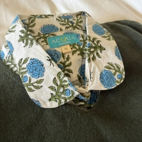 cotton blouse with a peter pan collar
