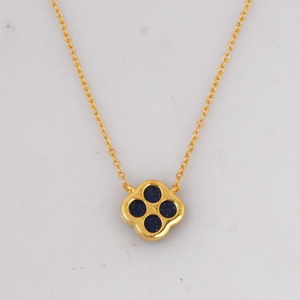 Sahara Small pendant necklace - 4 colours
