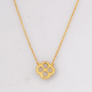 Sahara Small pendant necklace - 4 colours