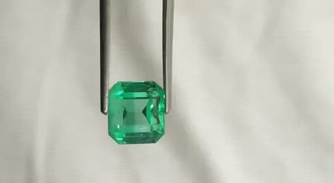 4.64ct Emerald - by Commission Only